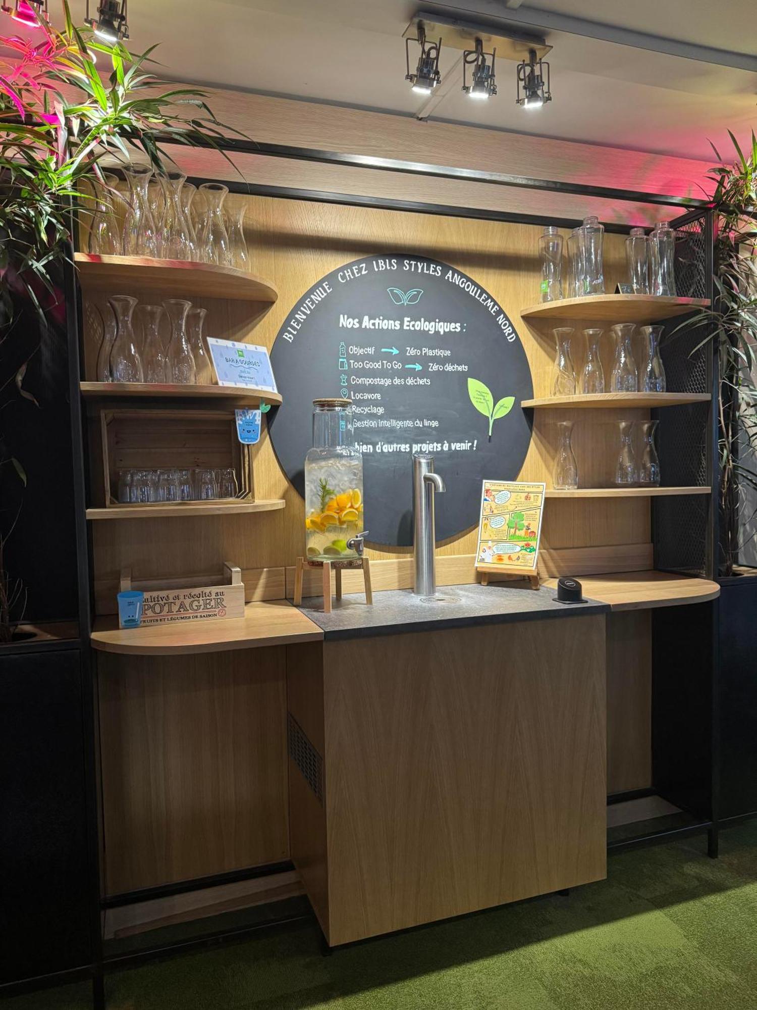 Ibis Styles Angouleme Nord - Hotel Restaurant Champniers  المظهر الخارجي الصورة